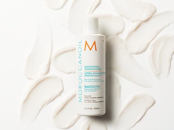 Moroccanoil SMOOTH Après-shampooing Disciplinant 250ml – Image 2